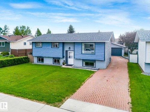 17315 111 Street  Edmonton, AB T5X 3J7