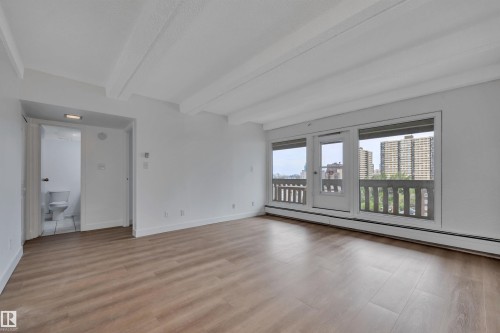 1907 9918 101 Street, Edmonton, AB - Indoor Photo Showing Other Room