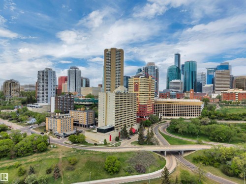 1907 9918 101 Street, Edmonton, AB - Outdoor With View