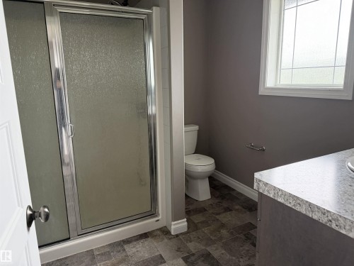 4038 56 Avenue, Wetaskiwin, AB 