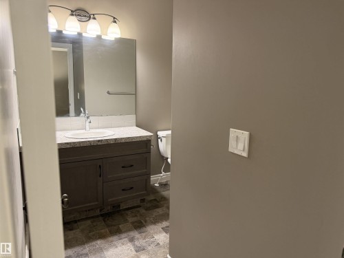 4038 56 Avenue, Wetaskiwin, AB 