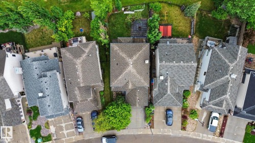 7365 Singer Way, Edmonton, AB 