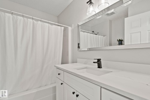 1604 Tompkins Place Nw, Edmonton, AB 