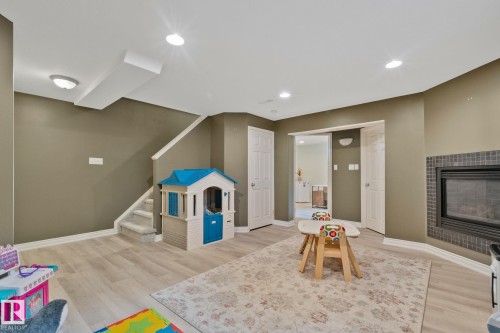 1604 Tompkins Place Nw, Edmonton, AB 