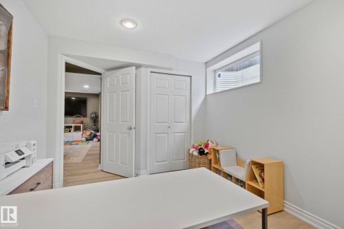 1604 Tompkins Place Nw, Edmonton, AB 