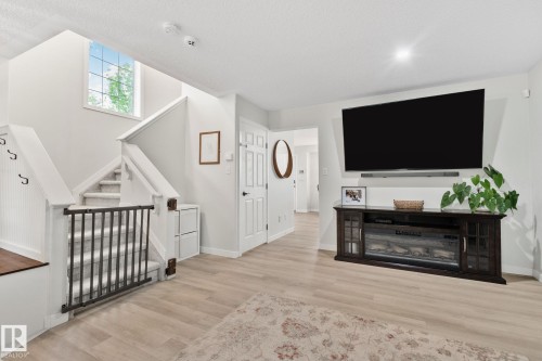 1604 Tompkins Place Nw, Edmonton, AB 