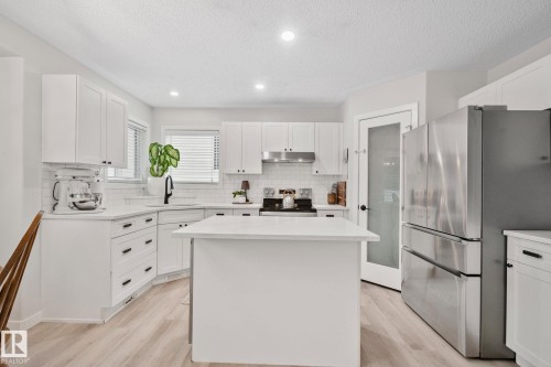 1604 Tompkins Place Nw, Edmonton, AB 