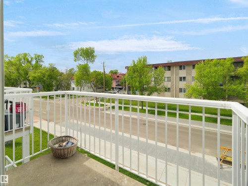 304 9120 106 Avenue, Edmonton, AB 