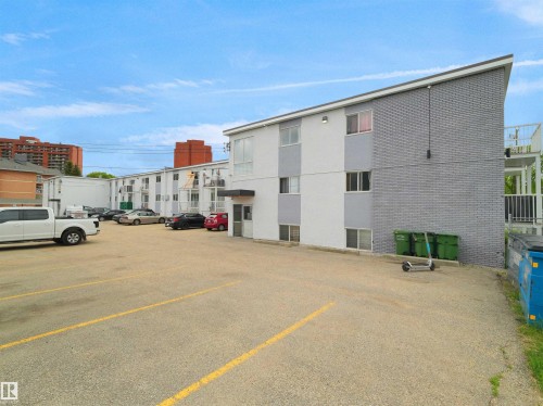 304 9120 106 Avenue, Edmonton, AB 