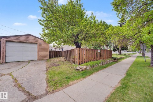 10731 163 Street, Edmonton, AB 