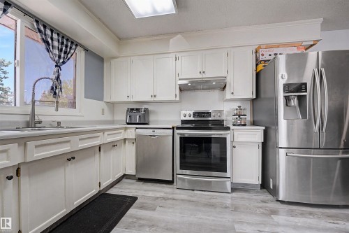 16608 109 St, Edmonton, AB 