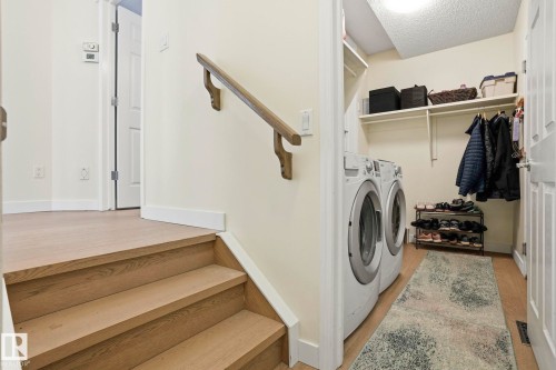 204 Sheppard Court, Edmonton, AB - Indoor Photo Showing Laundry Room