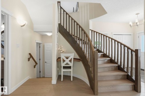 204 Sheppard Court, Edmonton, AB - Indoor Photo Showing Other Room