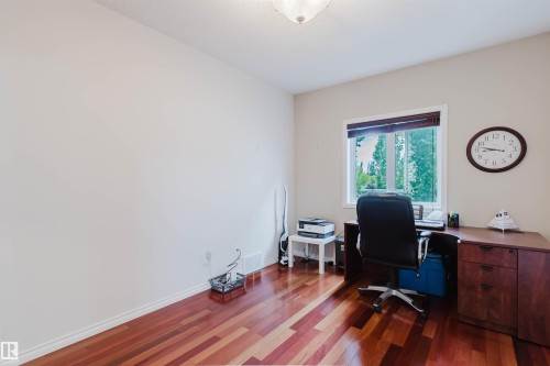 Office - 20524 58 Avenue, Edmonton, AB 