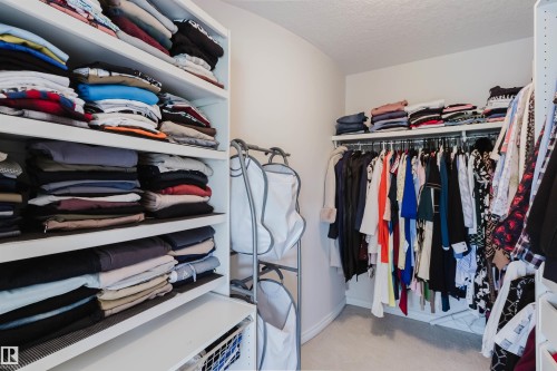 Walk in closet - 20524 58 Avenue, Edmonton, AB 