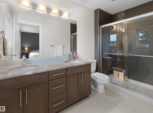 10607 62 Avenue, Edmonton, AB 