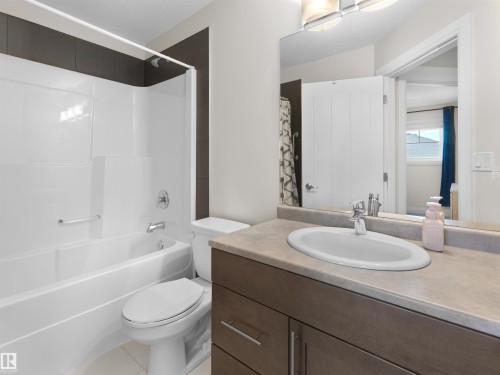 10607 62 Avenue, Edmonton, AB 