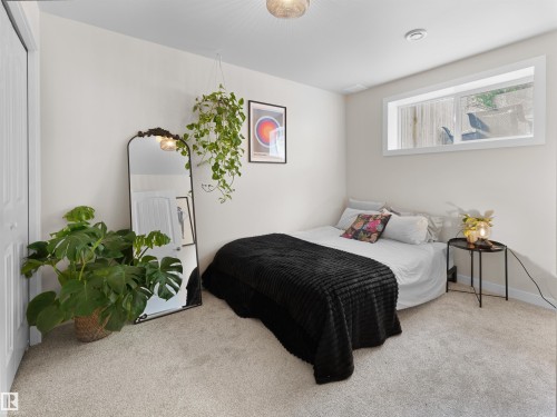 10607 62 Avenue, Edmonton, AB 