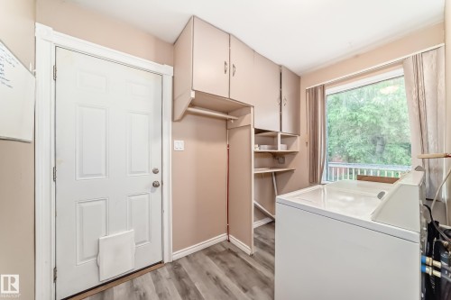 13215 132 Avenue, Edmonton, AB 