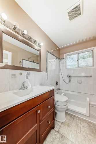 13215 132 Avenue, Edmonton, AB 