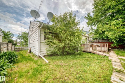 13215 132 Avenue, Edmonton, AB 