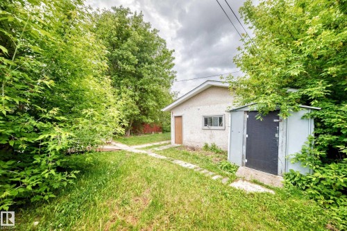 13215 132 Avenue, Edmonton, AB 