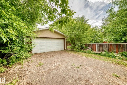 13215 132 Avenue, Edmonton, AB 