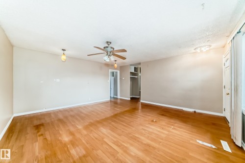 13215 132 Avenue, Edmonton, AB 