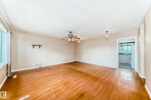 13215 132 Avenue, Edmonton, AB 