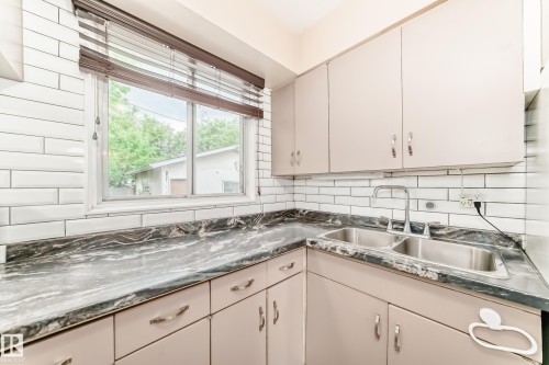 13215 132 Avenue, Edmonton, AB 