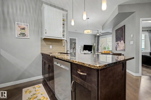 410 1004 Rosenthal Boulevard, Edmonton, AB 
