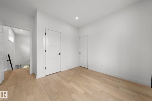 9138 71 Avenue, Edmonton, AB 