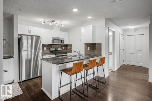 327 5515 7 Avenue, Edmonton, AB 