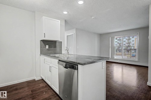 327 5515 7 Avenue, Edmonton, AB 