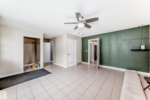 12121 64 Street, Edmonton, AB 
