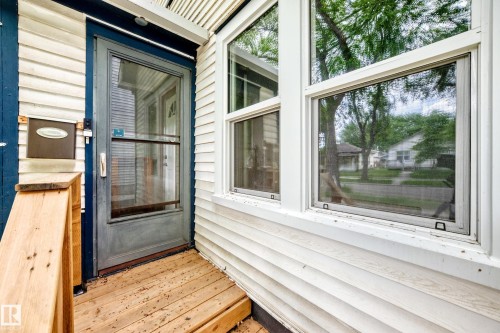 12121 64 Street, Edmonton, AB 