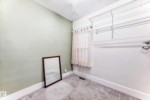 12121 64 Street, Edmonton, AB 