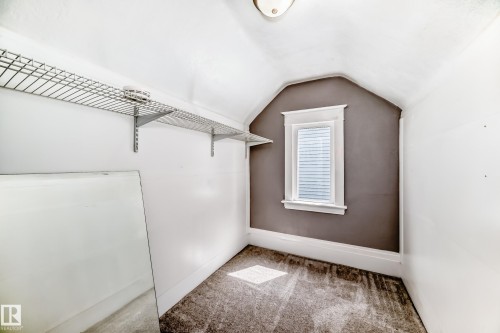 12121 64 Street, Edmonton, AB 
