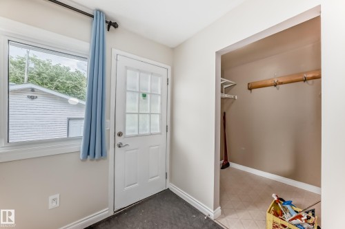 12121 64 Street, Edmonton, AB 