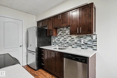 8 14225 82 Street, Edmonton, AB 