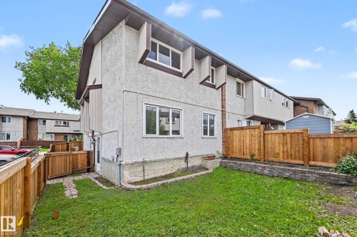 8 14225 82 Street  Edmonton, AB T5E 2V7