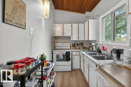 502 Lee Ridge Road, Edmonton, AB 