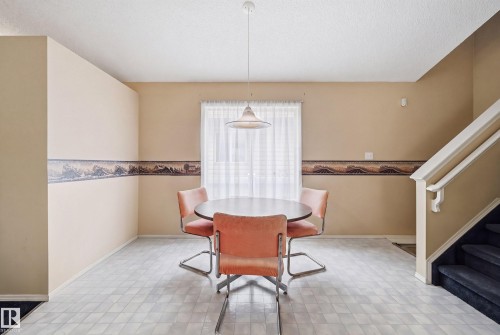 2050 Tanner Wynd, Edmonton, AB 