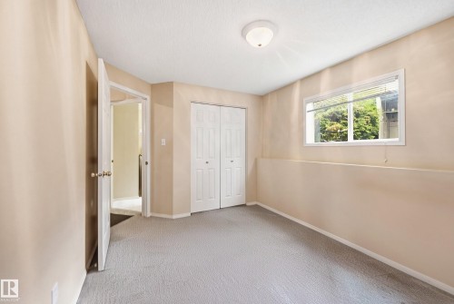 2050 Tanner Wynd, Edmonton, AB 