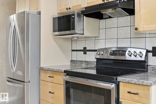 5511 10 Avenue, Edmonton, AB 