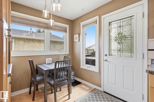 5511 10 Avenue, Edmonton, AB 