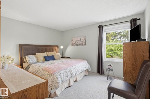 5511 10 Avenue, Edmonton, AB 