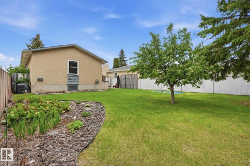 5511 10 Avenue, Edmonton, AB 