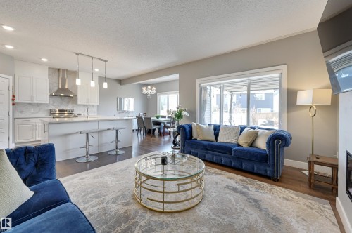 3625 Keswick Boulevard, Edmonton, AB 