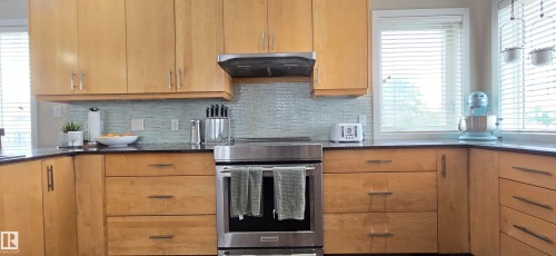 Kitchen - 4234 46 Street, Vegreville, AB - Indoor Photo Showing Kitchen